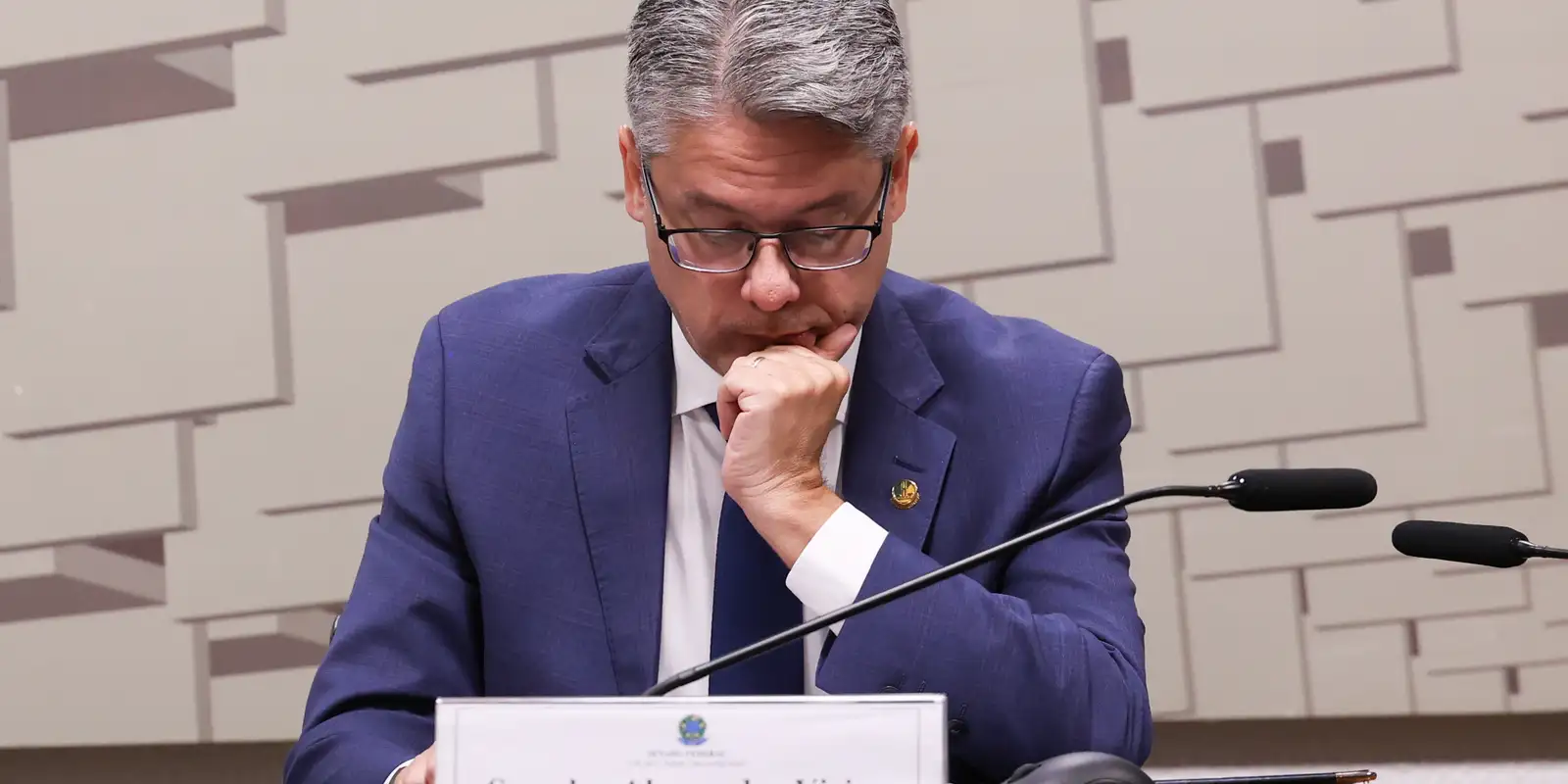 Relator da CPI sugere indiciamento de ministros do STF e PGR