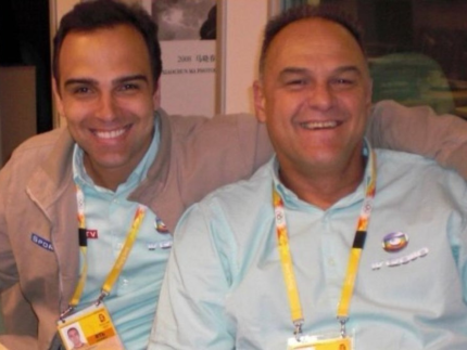 Tadeu Schmidt confirma participação no “BBB26” após o falecimento do irmão Oscar Schmidt