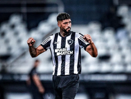 Negociação de Barboza com o Palmeiras pode não resultar em entrada de caixa para o Botafogo