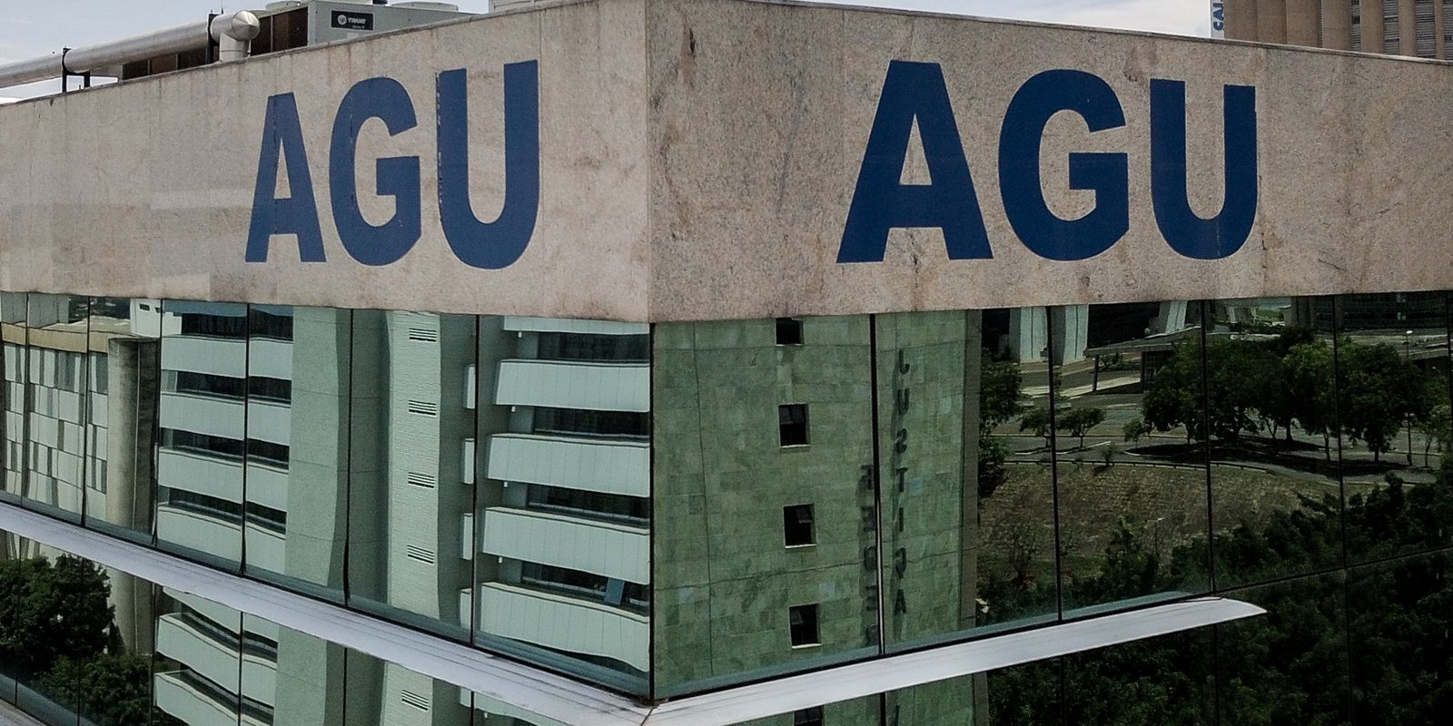 AGU argumenta inconstitucionalidade da Lei da Dosimetria perante o STF