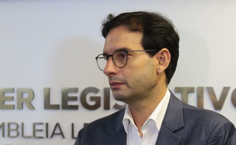 Audiência em Manaus discute benefícios da redução da jornada de trabalho para empresários