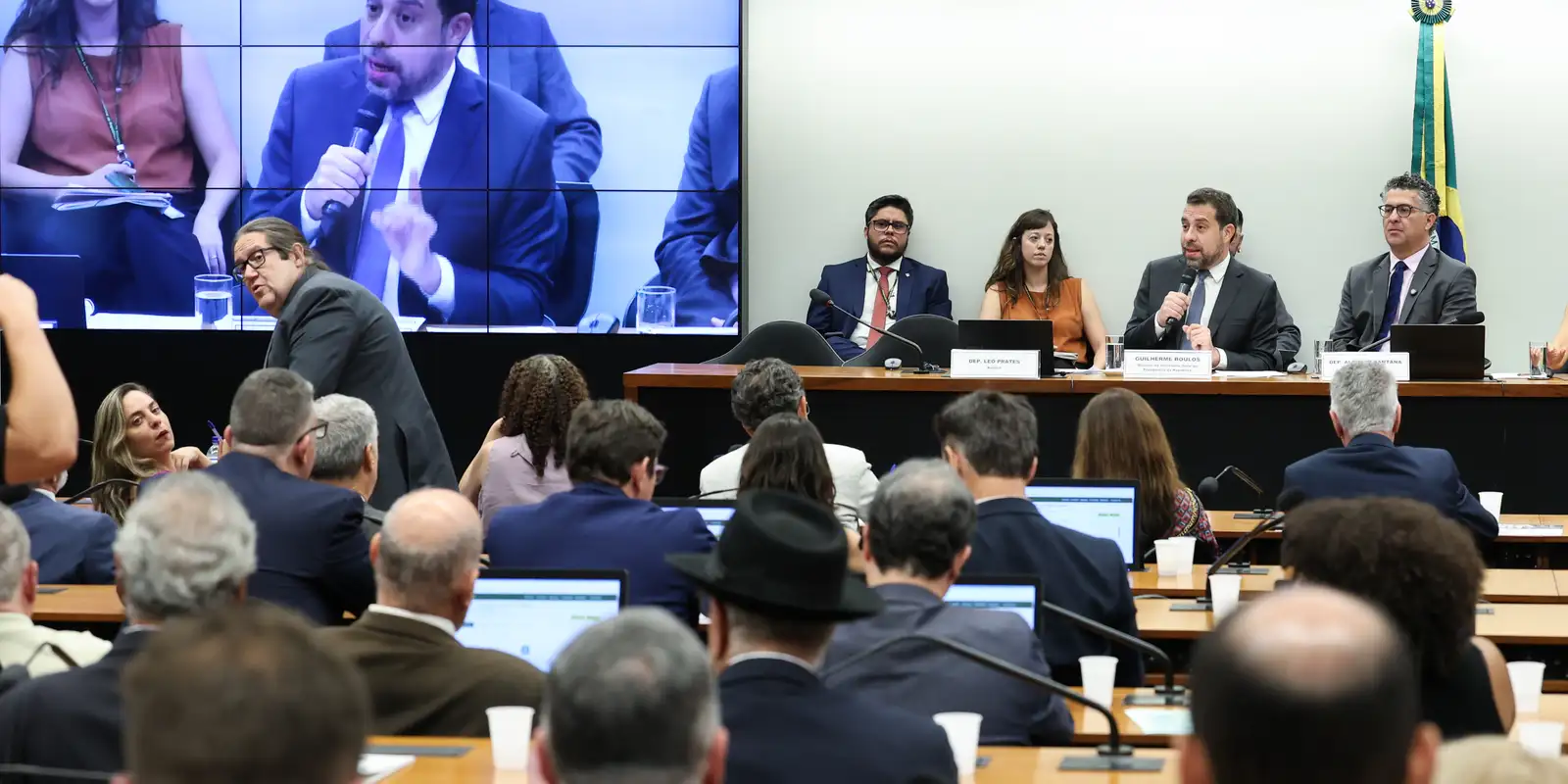Boulos critica proposta de compensação a empresas pelo fim da escala 6x1