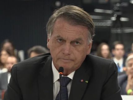 Cirurgia no ombro de Bolsonaro é finalizada; boletim médico detalha o quadro do ex-presidente