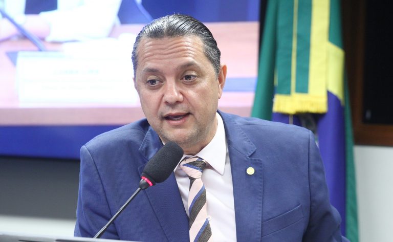 Câmara aprova acompanhamento de saúde para idosos no SUS