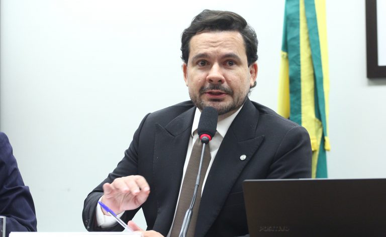 Comissão da Câmara avança com projeto para agilizar venda de bens do crime organizado