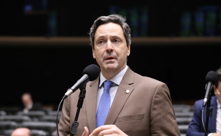 Comissão parlamentar aprova veto à entrada no Brasil de meios de transporte associados a atividades criminosas