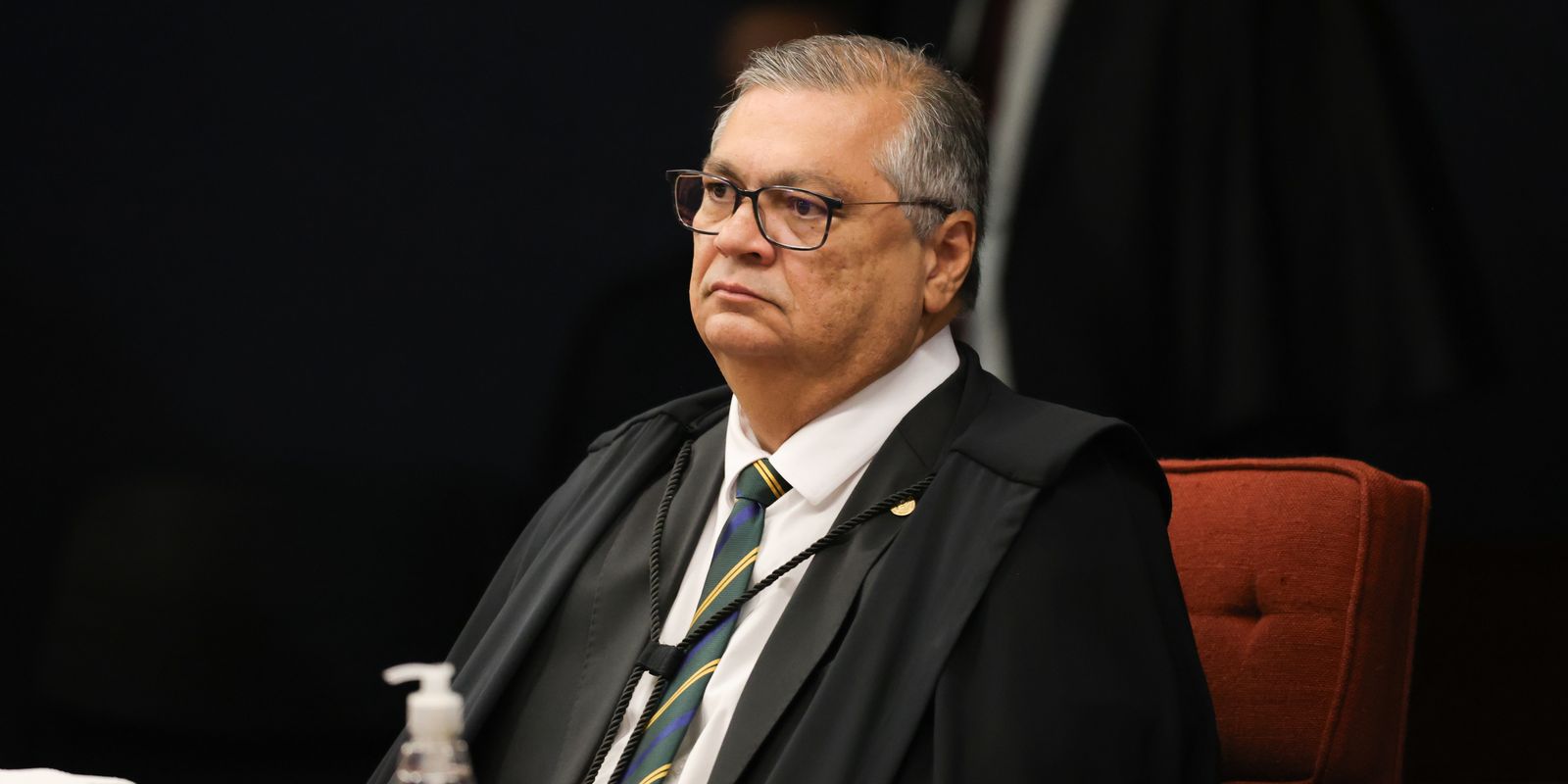 Ministro Flávio Dino determina apuração de emendas parlamentares a produtora ligada a filme de Bolsonaro