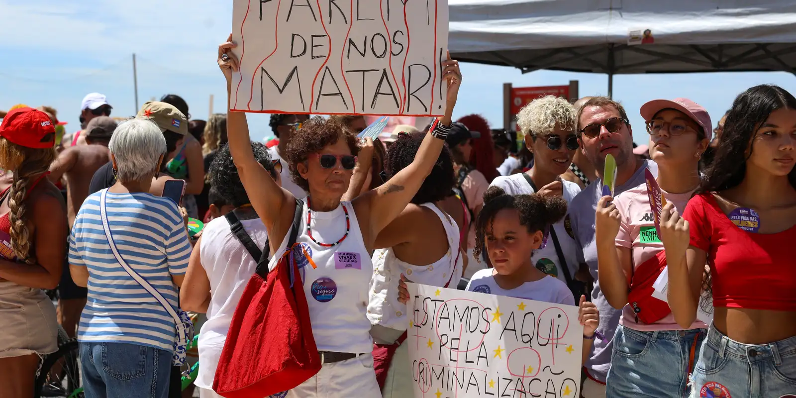 Novas leis e decretos reforçam a proteção das mulheres e combatem a violência no ambiente digital