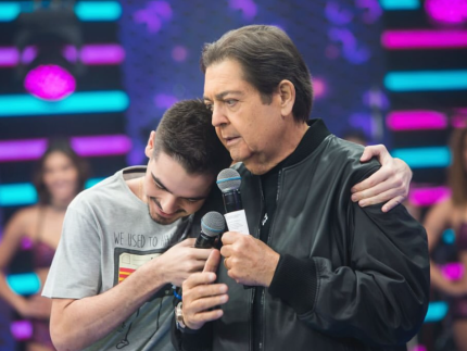 João Silva atualiza estado de saúde de Faustão e fala sobre possível alta após internação