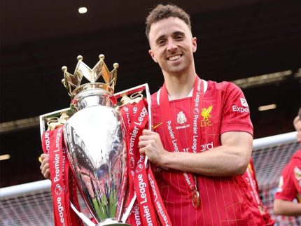 Liverpool lança memorial permanente para Diogo Jota e seu irmão em Anfield