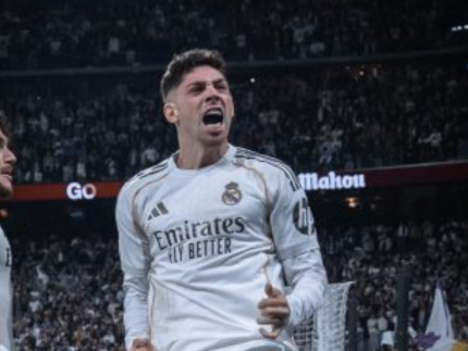 Meio-campista do Real Madrid é encontrado desacordado e levado em cadeira de rodas após confronto