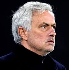 Mourinho se despede do Benfica e está perto de retornar ao Real Madrid