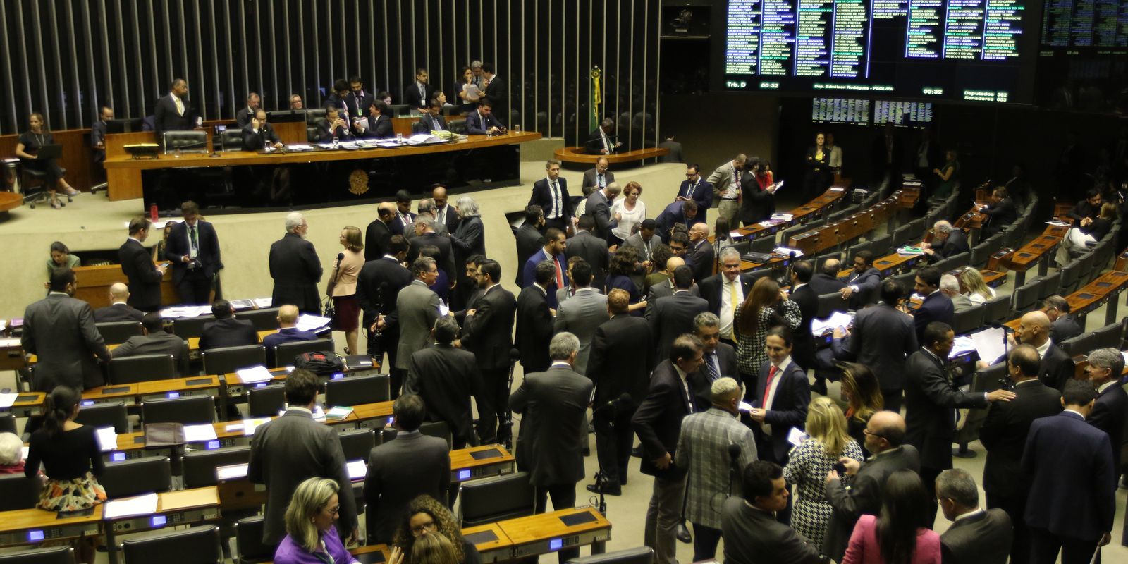 Municípios com pendências financeiras poderão receber verbas federais