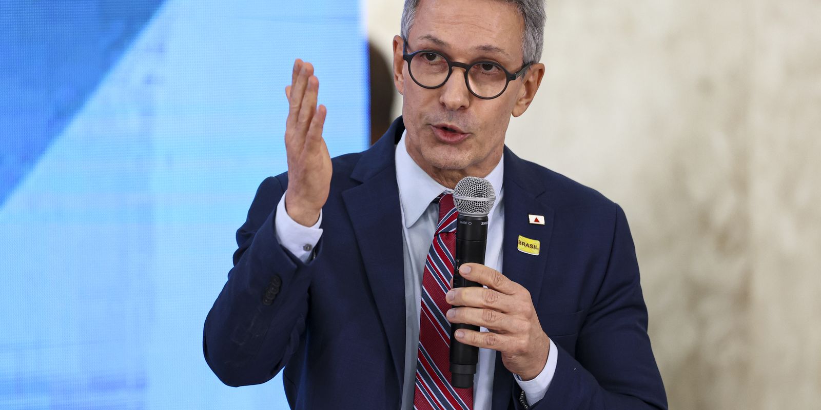 PGR acusa Zema por difamação contra Gilmar Mendes