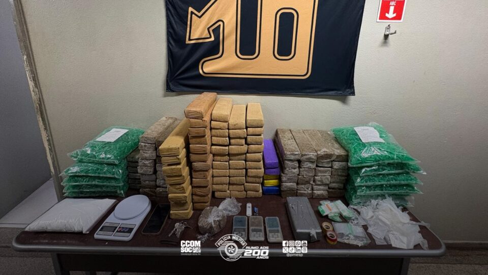 Polícia Militar de Piracicaba apreende vasta quantidade de drogas em condomínio no Serrote