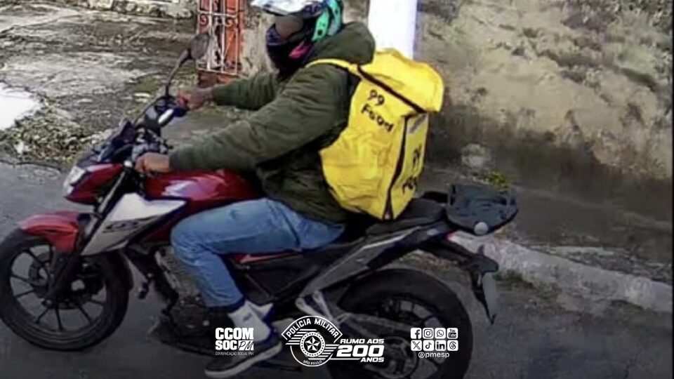 Polícia Militar detém suspeito em Pinheiros após perseguição a motocicleta