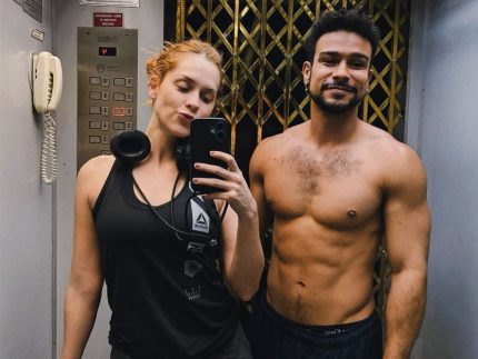 Sérgio Malheiros fala sobre casamento com Sophia Abrahão após 11 anos juntos