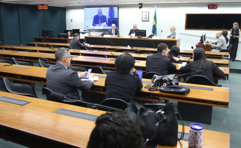 Setor hoteleiro expressa preocupação com proposta de horários flexíveis para diárias