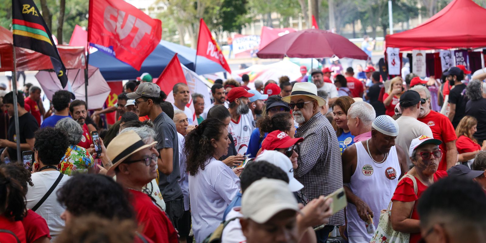Sindicatos se mobilizam por fim da escala 6x1 e direito ao descanso