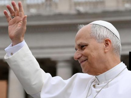 Vaticano divulga documento condenando a 