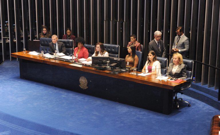 Agenda legislativa 'Mulheres do Brasil' foca em cotas e orçamento para igualdade