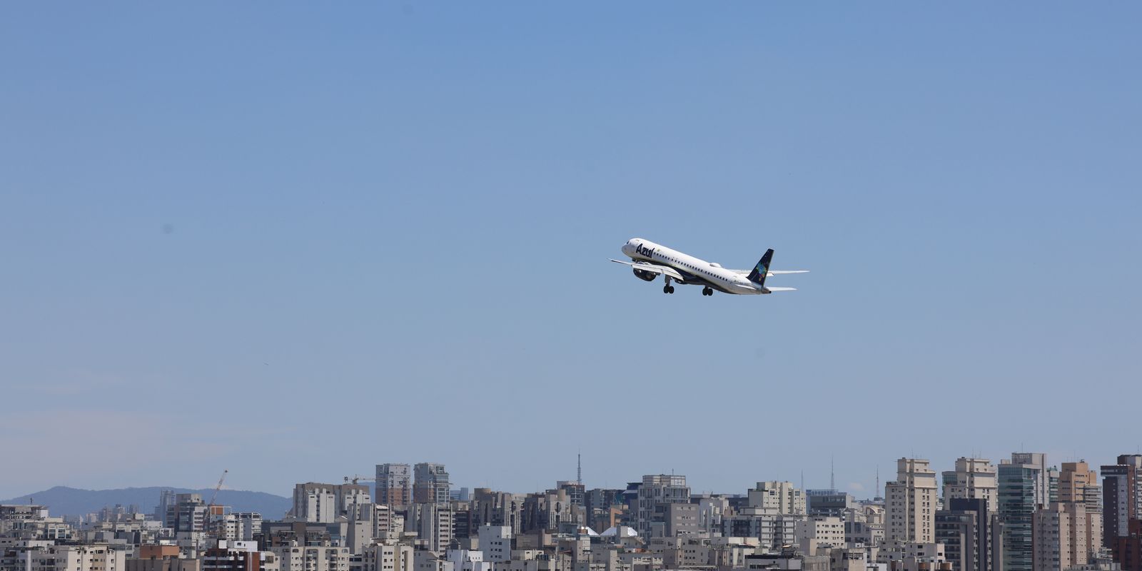 O Brasil atinge recorde histórico na movimentação de passageiros domésticos em 2026
