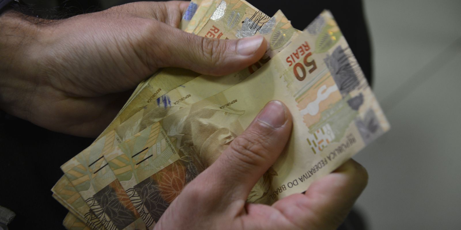 Caixa Econômica Federal inicia pagamento de cotas do antigo PIS/Pasep; saiba como resgatar seus valores esquecidos