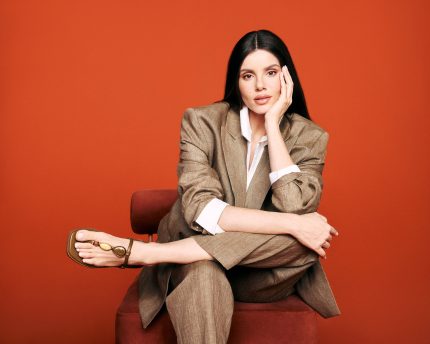 Camila Queiroz cotada para substituir Marina Ruy Barbosa em novela do Globoplay