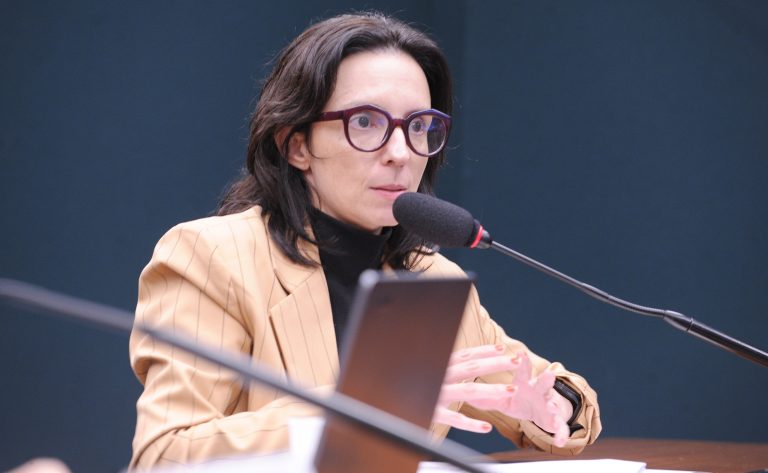 Comissão da Câmara aprova estratégia nacional para transtorno do desenvolvimento da linguagem