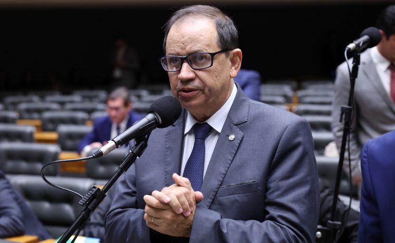 Comissão da Câmara aprova programa para transporte público no interior