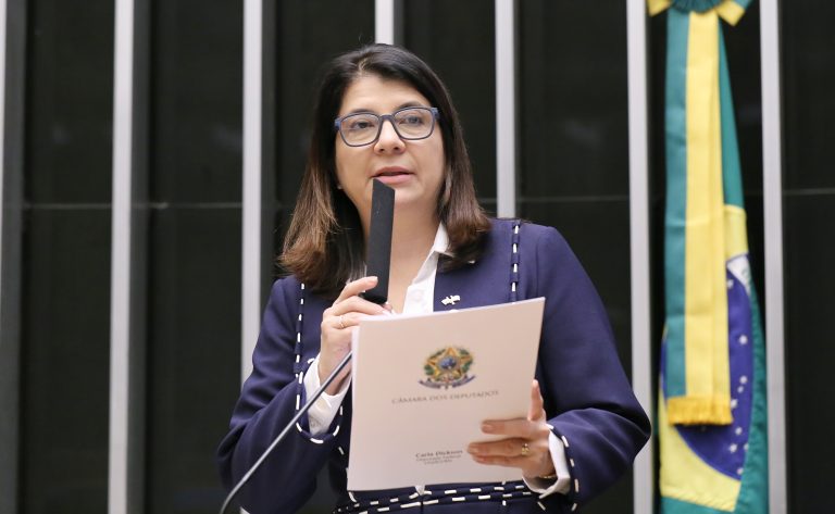 Comissão da Câmara aprova programa nacional para pesquisa sobre autismo