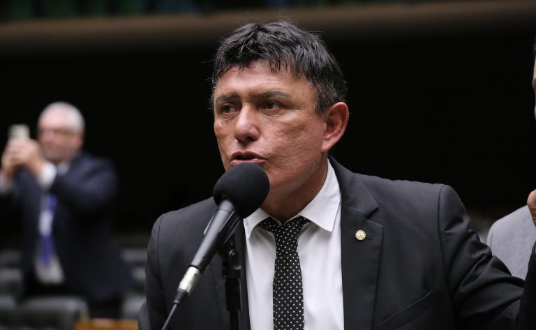 Câmara aprova uso de TRT por técnico industrial em registro de imóvel