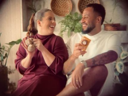Família vai crescer! Tati Machado emociona ao anunciar nova gravidez