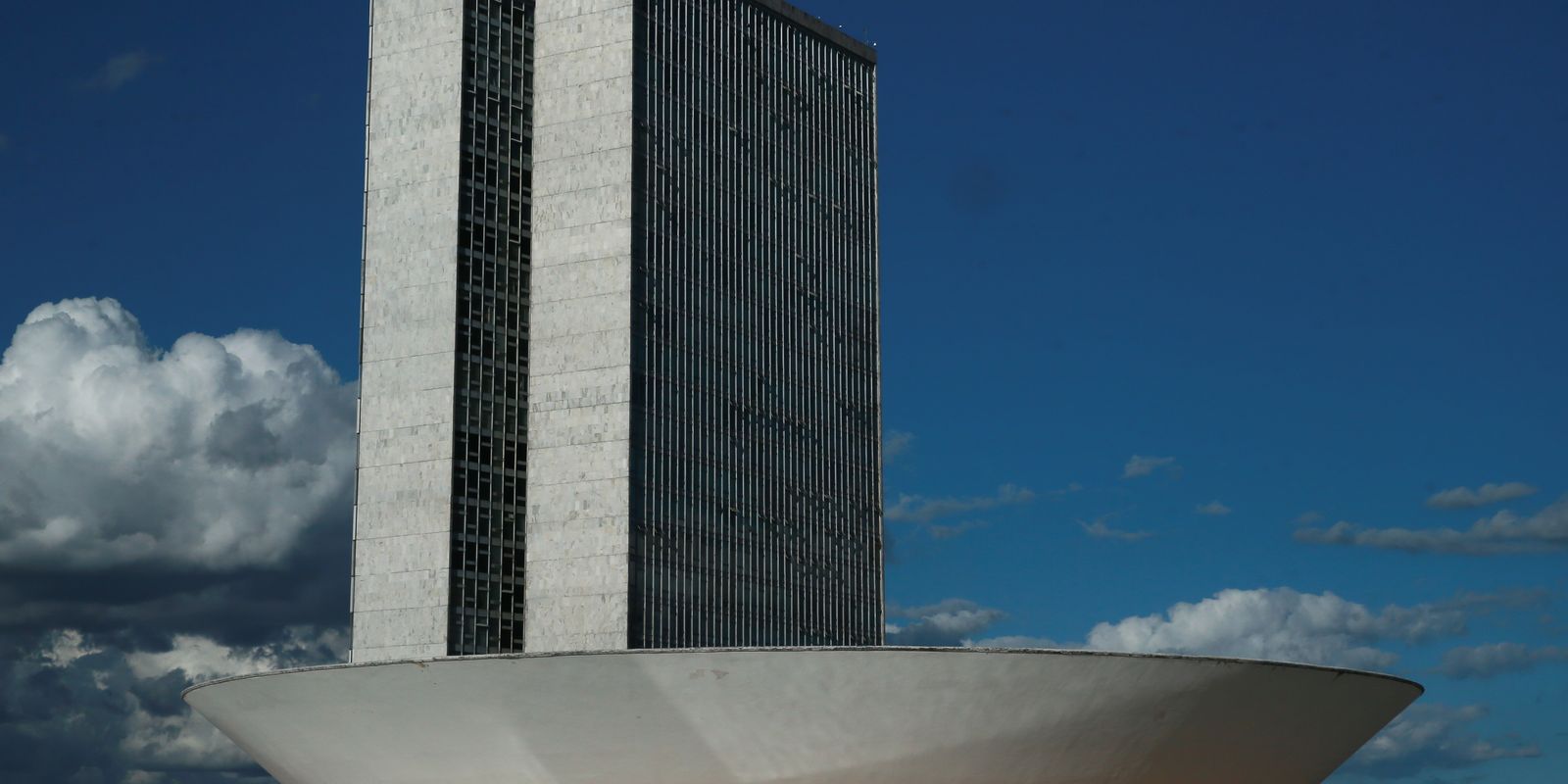 Governo propõe novo limite de faturamento para microempreendedores e ampliação do MEI
