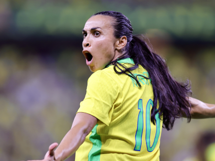 “Palhaçada”: Marta se revolta com árbitra após derrota do Brasil contra os EUA