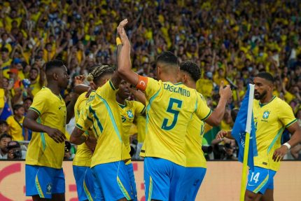 Seleção Brasileira embarca para os Estados Unidos em busca do hexacampeonato na Copa do Mundo