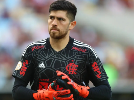 Rossi no River Plate? Gigante argentino entra na disputa pelo goleiro do Flamengo