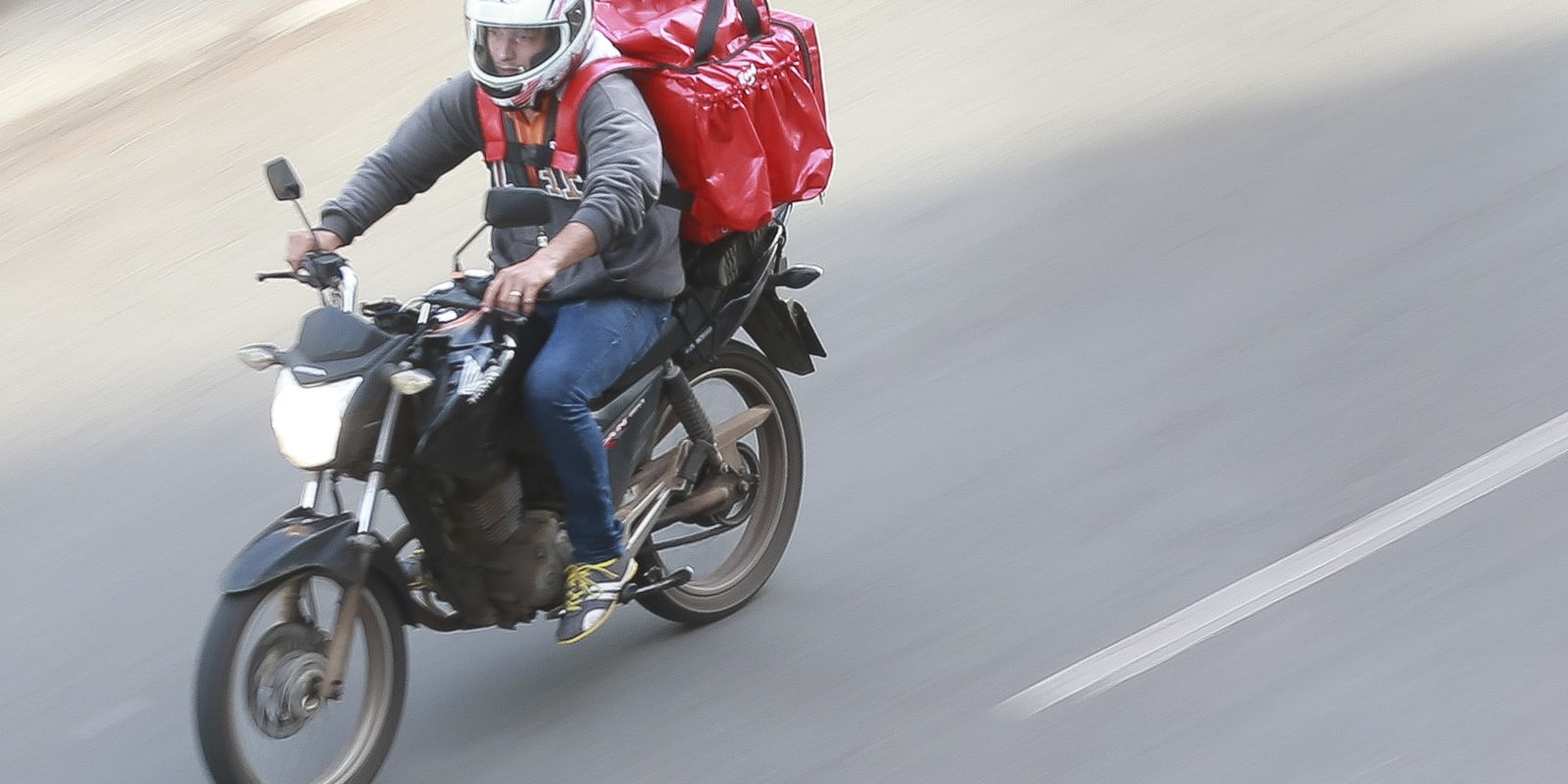 STF retoma análise sobre vínculo de emprego de motoristas de aplicativos