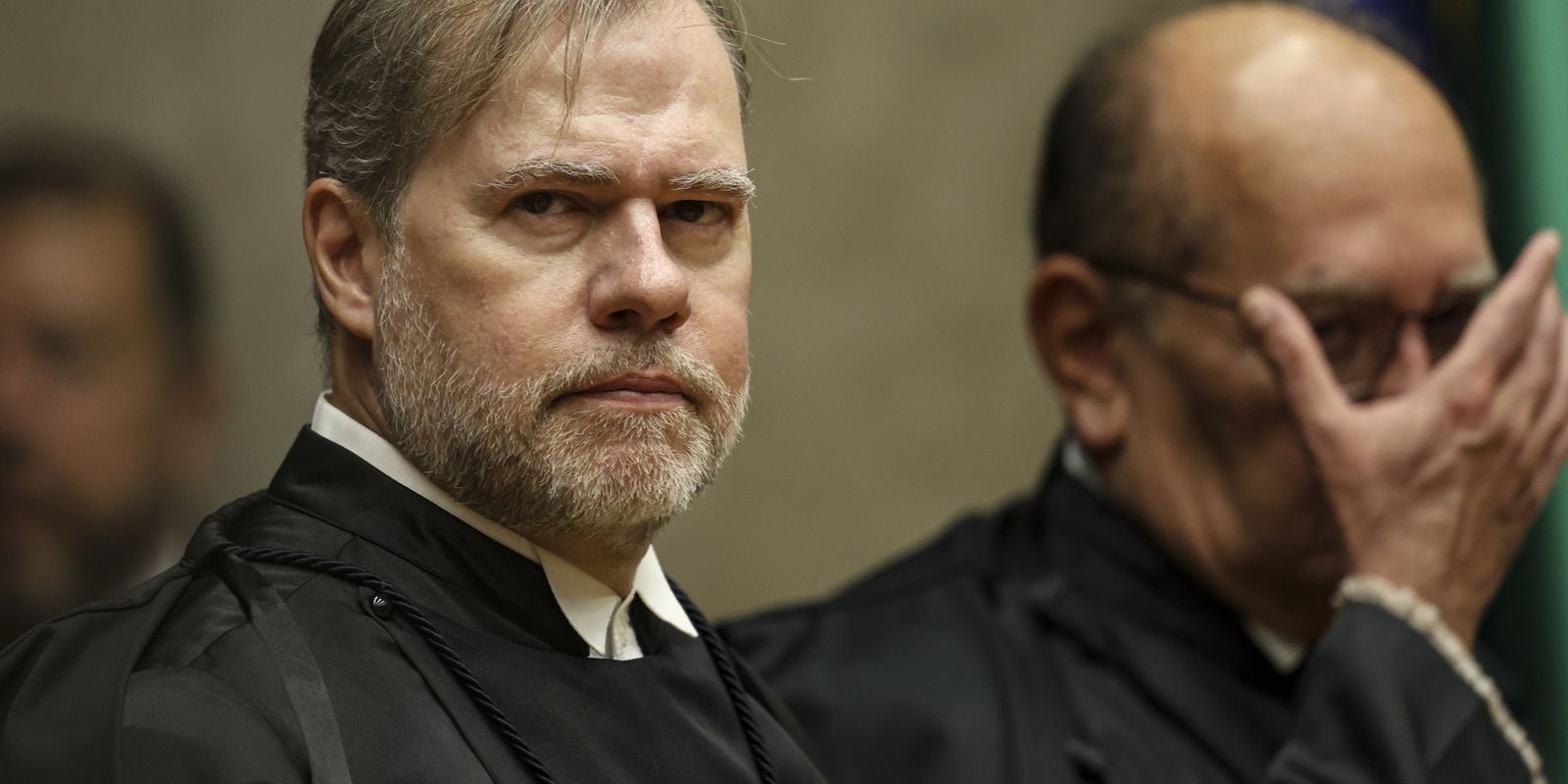Dias Toffoli assume presidência do TSE e reforça papel do eleitor