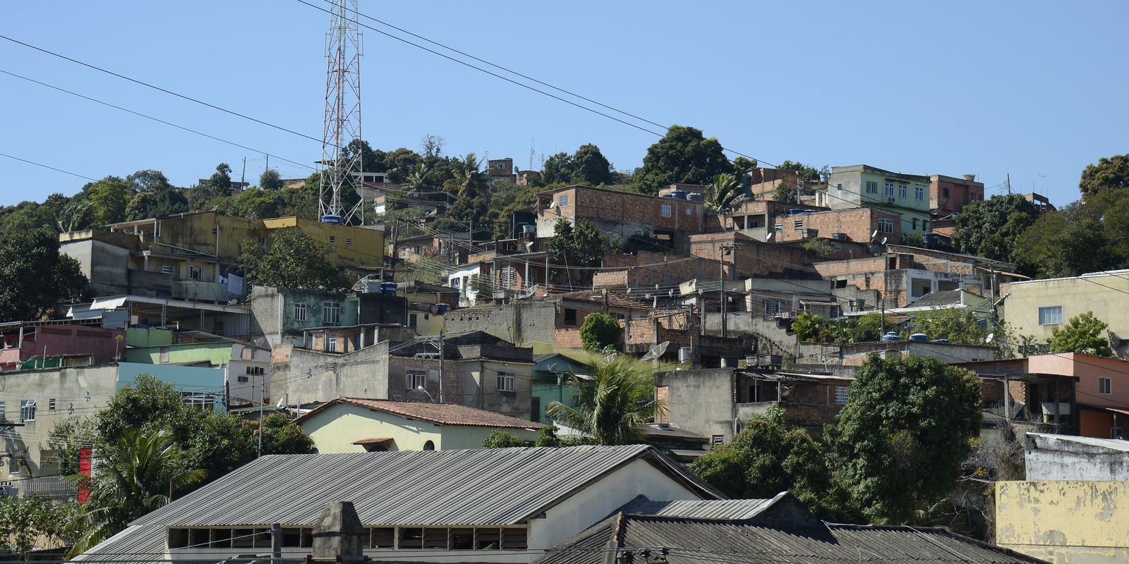 Nova estação de tratamento de esgoto amplia saneamento para 270 mil pessoas na Baixada Fluminense