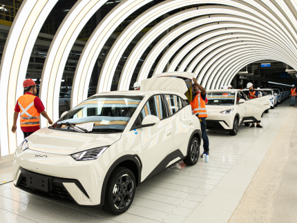48 horas eletrizantes! BYD quebra recorde e vende mais de 4.600 carros em ação