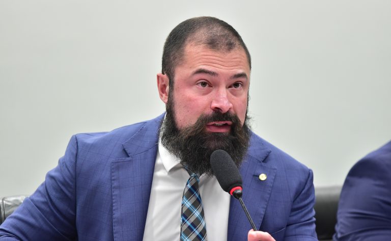 Câmara aprova pensão especial para dependentes de profissionais da segurança pública mortos em serviço