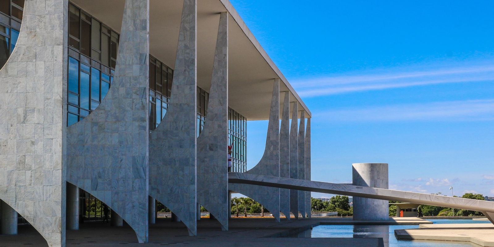 Brasil considera acionar a Lei de Reciprocidade contra os Estados Unidos
