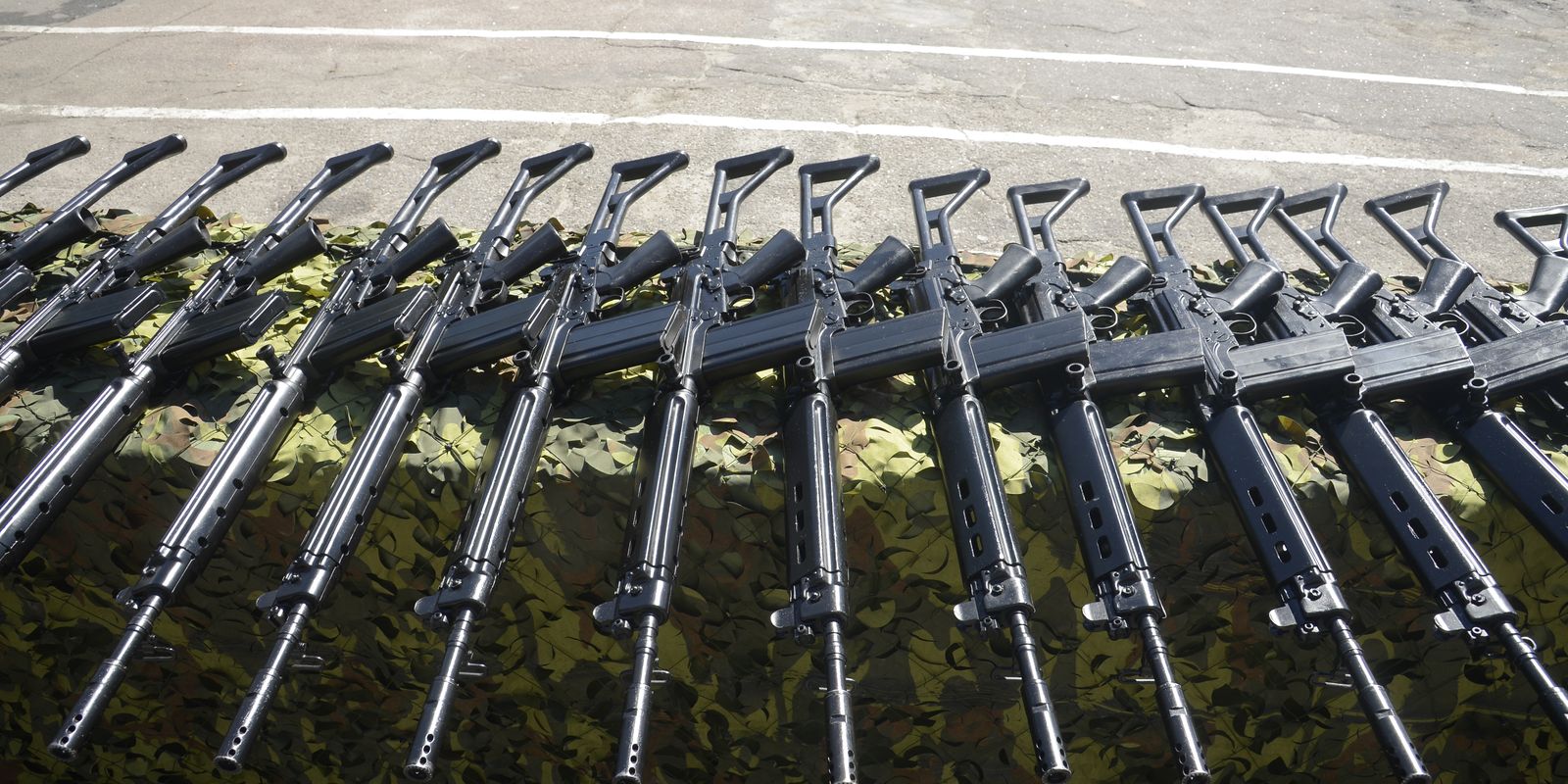 Governo determina o recadastramento de armas de uso restrito no RJ
