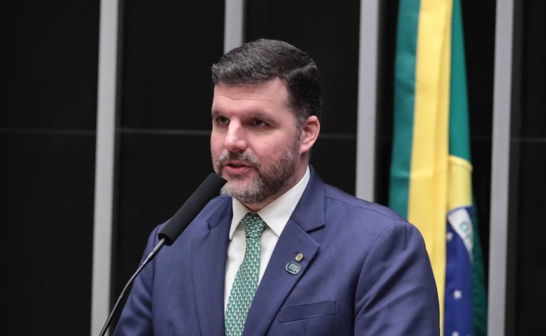 Câmara dos Deputados avalia projeto para isentar o setor agropecuário de corte linear em incentivos tributários
