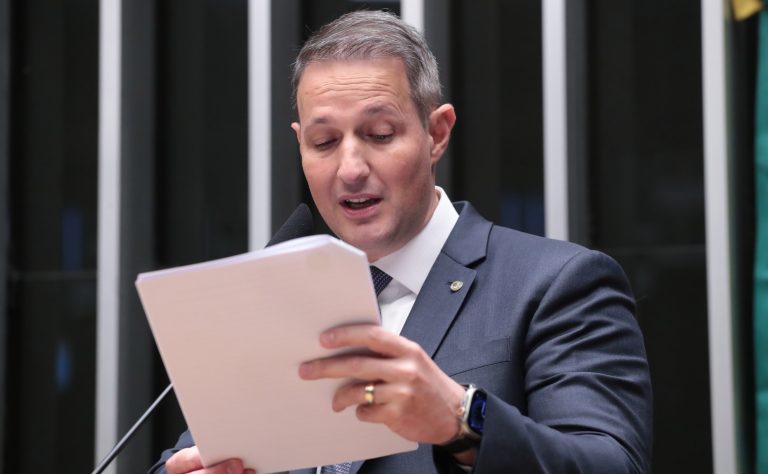 Proposta na Câmara busca tornar crimes de organizações criminosas e milícias hediondos