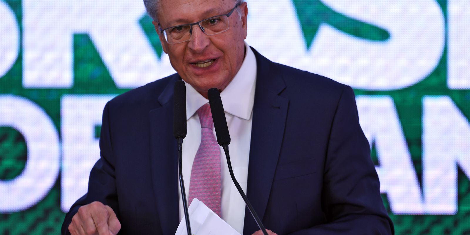 Alckmin esclarece: Lei da Reciprocidade não é retaliação, mas correção a tarifaço dos EUA
