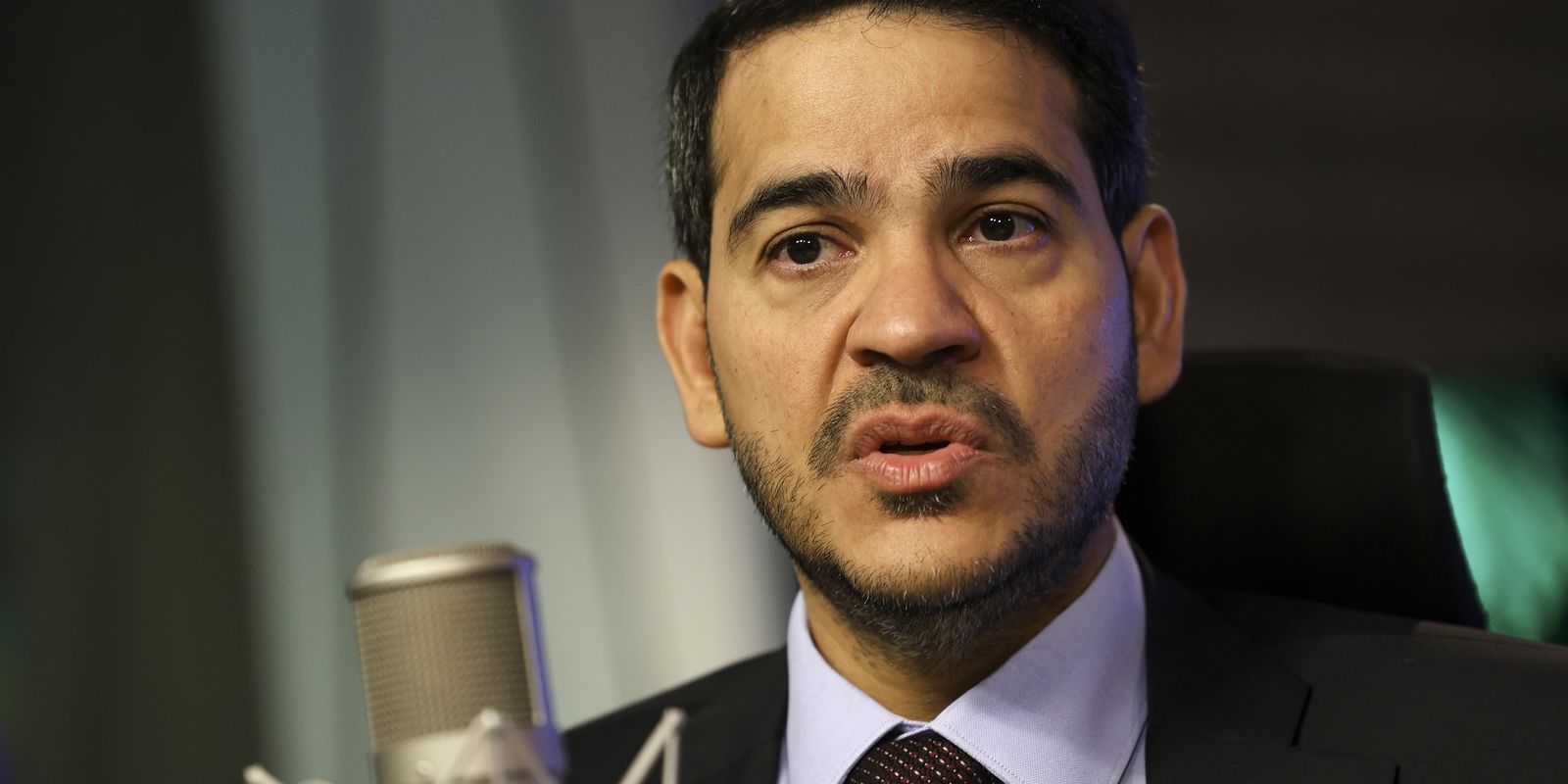 AGU vai acionar a Justiça para pedir a suspensão da rede social Discord no Brasil