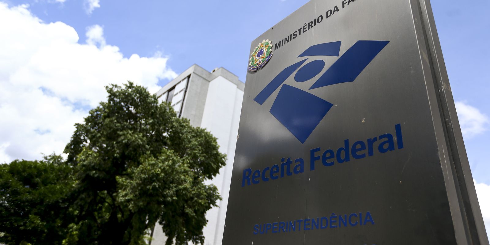 Arrecadação federal tem alta real de 8,97% e atinge R$ 289,3 bilhões em julho