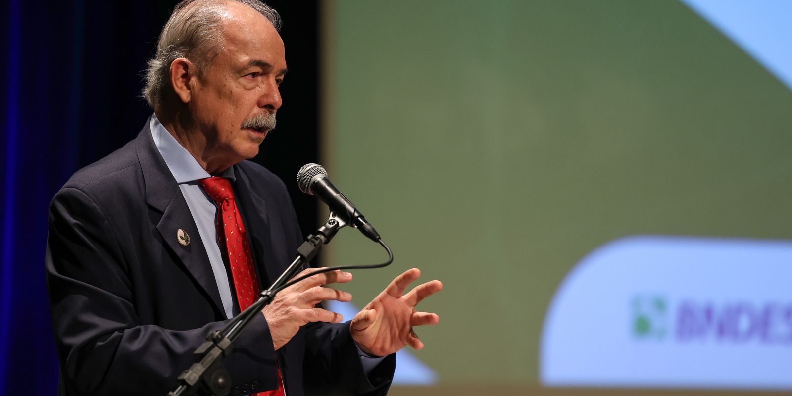 Com crescimento histórico, lucro do BNDES atinge R$ 9,2 bilhões no primeiro semestre